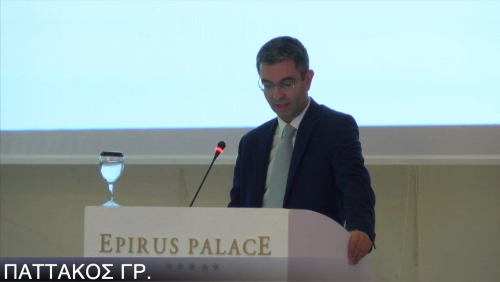 Presentation of a TAVI case <u>performed at another center</u> which did not have good function of the valve and which required open operation for resolution of the problem